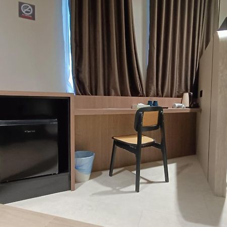 Urban Inn, Serai Wangi Padang Serai Esterno foto